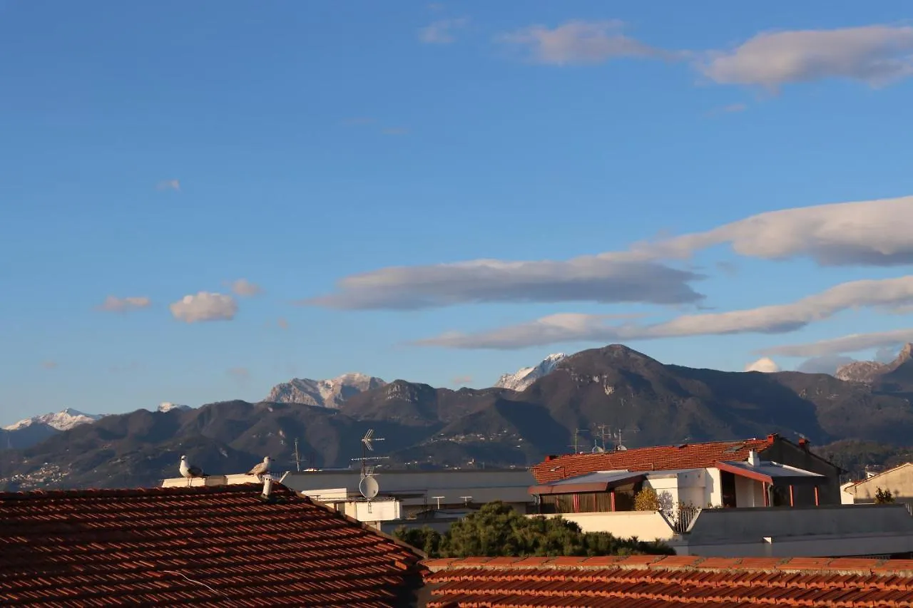 Myricae Villa Viareggio 0*,  Italy